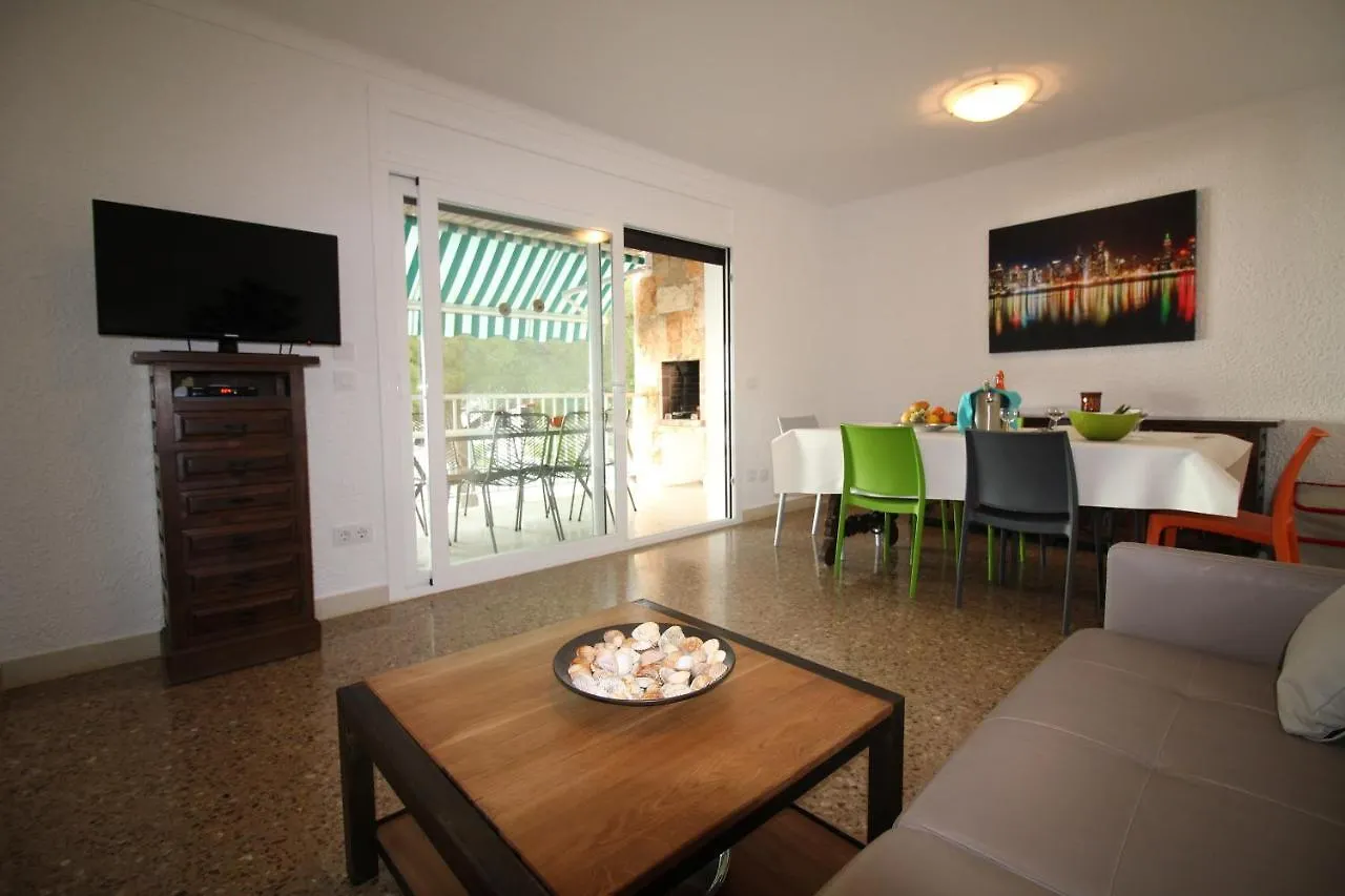 Global Immo 4073 El Corsario Apartamento Roses 0*,